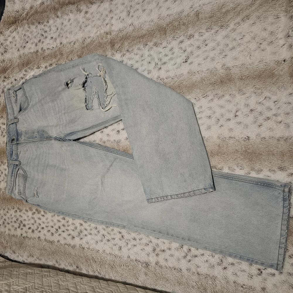 &denim by H&M Distressed Straight Jeans 12